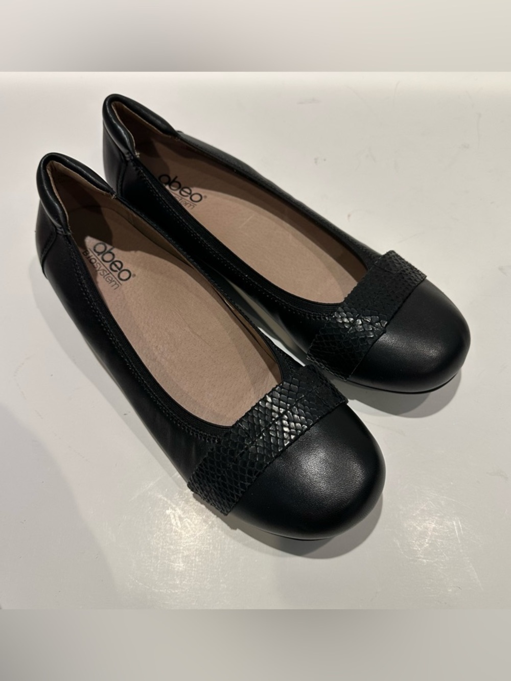 Abeo Black Women's Comfort Ballet Flats